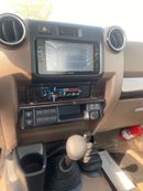 Toyota Land Cruiser Pick Up Std 4.0L Single Cab Utility 4WD