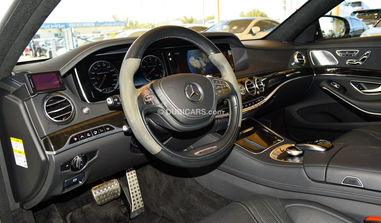 Mercedes-Benz S 63 AMG