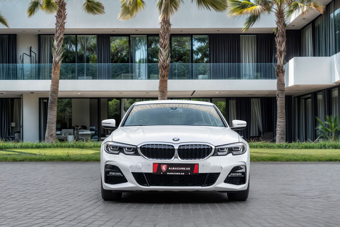 BMW 330i 330i M Sport | 2,742 P.M | 0% Downpayment | Low KMs! | Ramadan Offer!