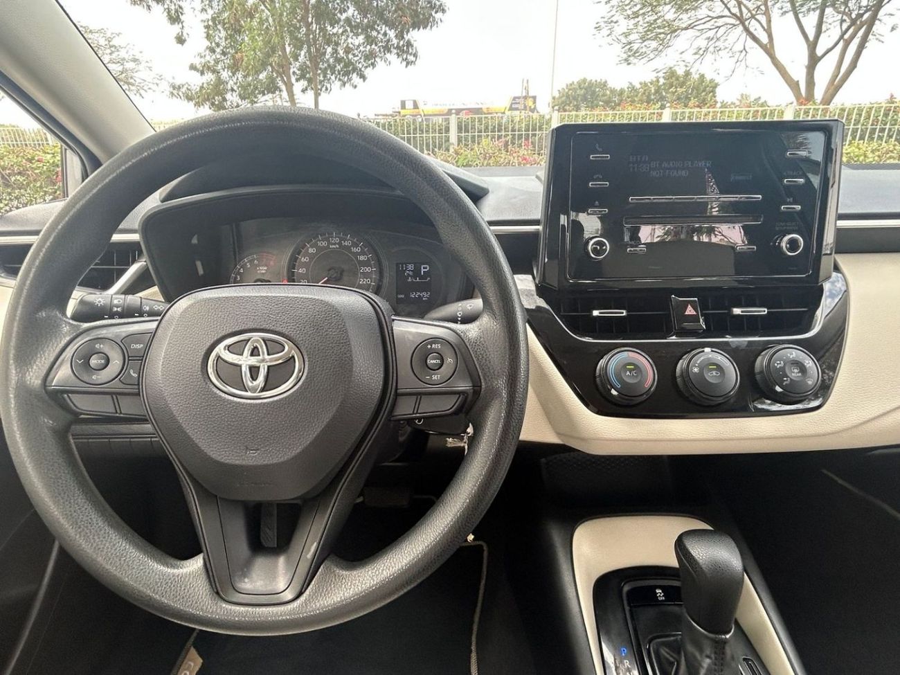 تويوتا كورولا 1.6L XLI (RB) 1.6L XLI GCC SPEC AGENCY MAINTAINED