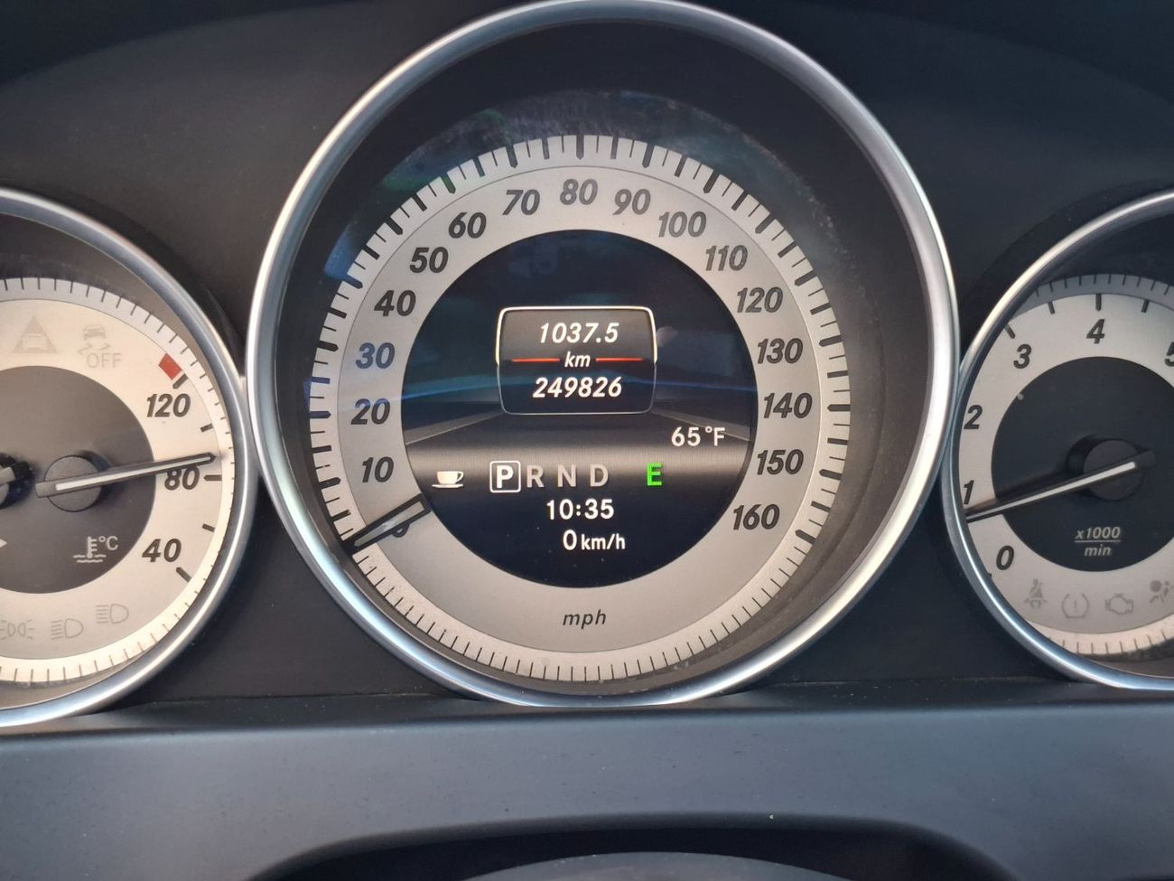 Mercedes-Benz C 250 Sport 1.8L Mercedes-Benz C250 2013