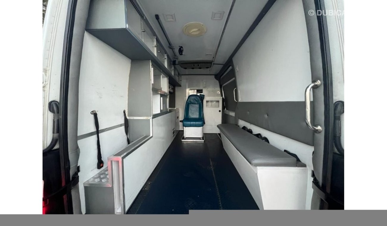 Mercedes-Benz Sprinter MERCEDES BENZ SPRINTER 2013 GCC AMBULANCE IN PERFECT CONDITIONS