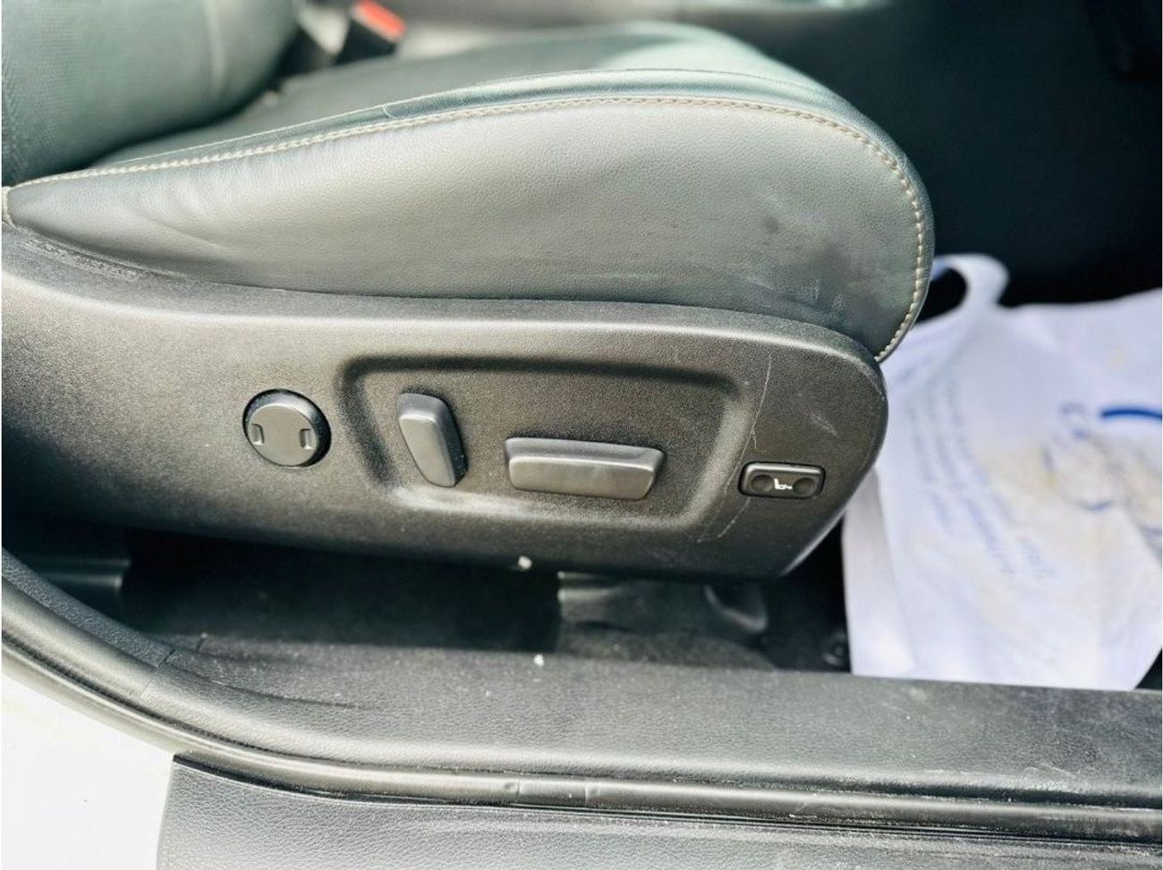 Toyota Kluger RIGHT HAND DRIVER