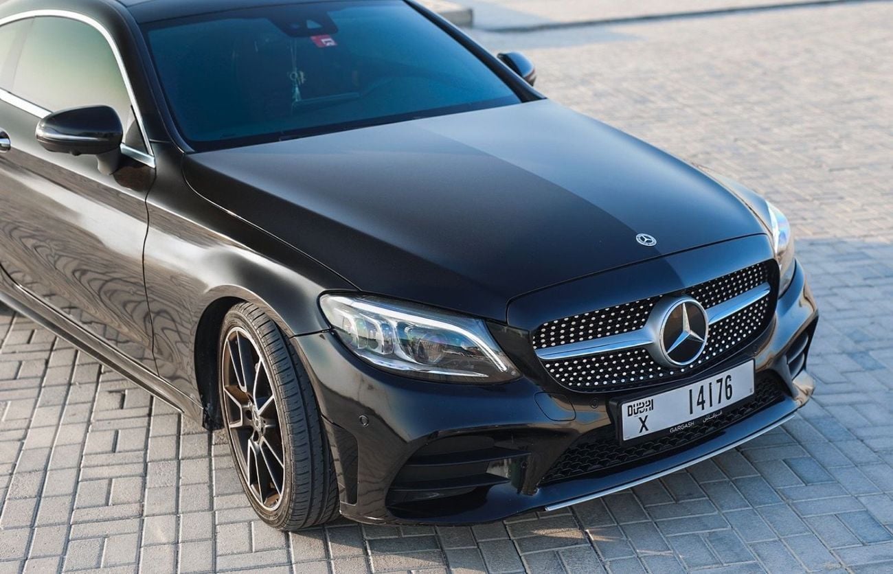 Mercedes Benz C200 AMG Benz 2022 very clean car outside and inside