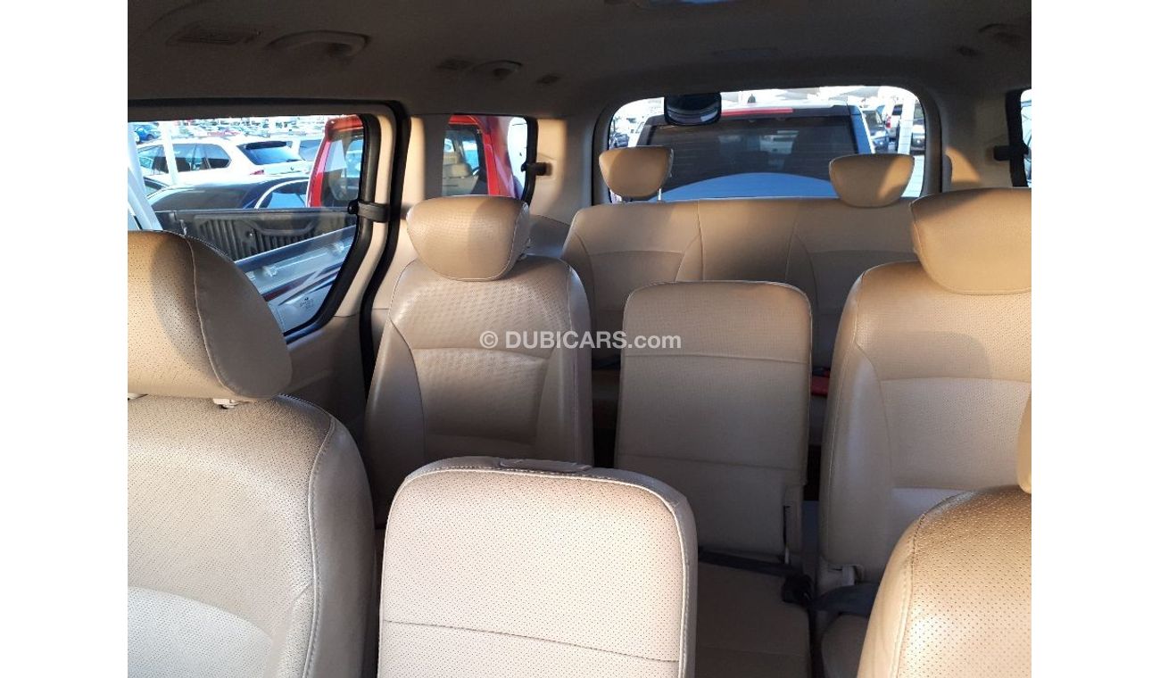 Hyundai H-1