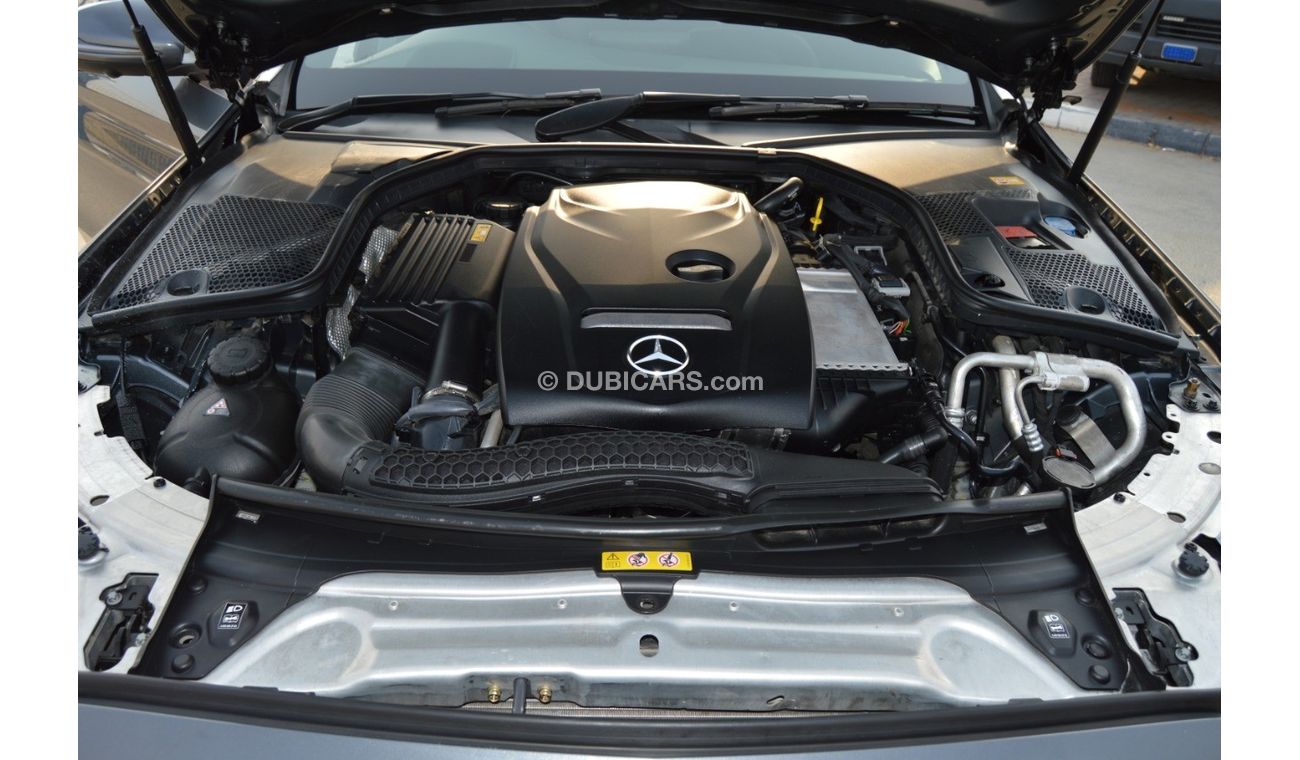 Mercedes-Benz C 200 Full option clean car