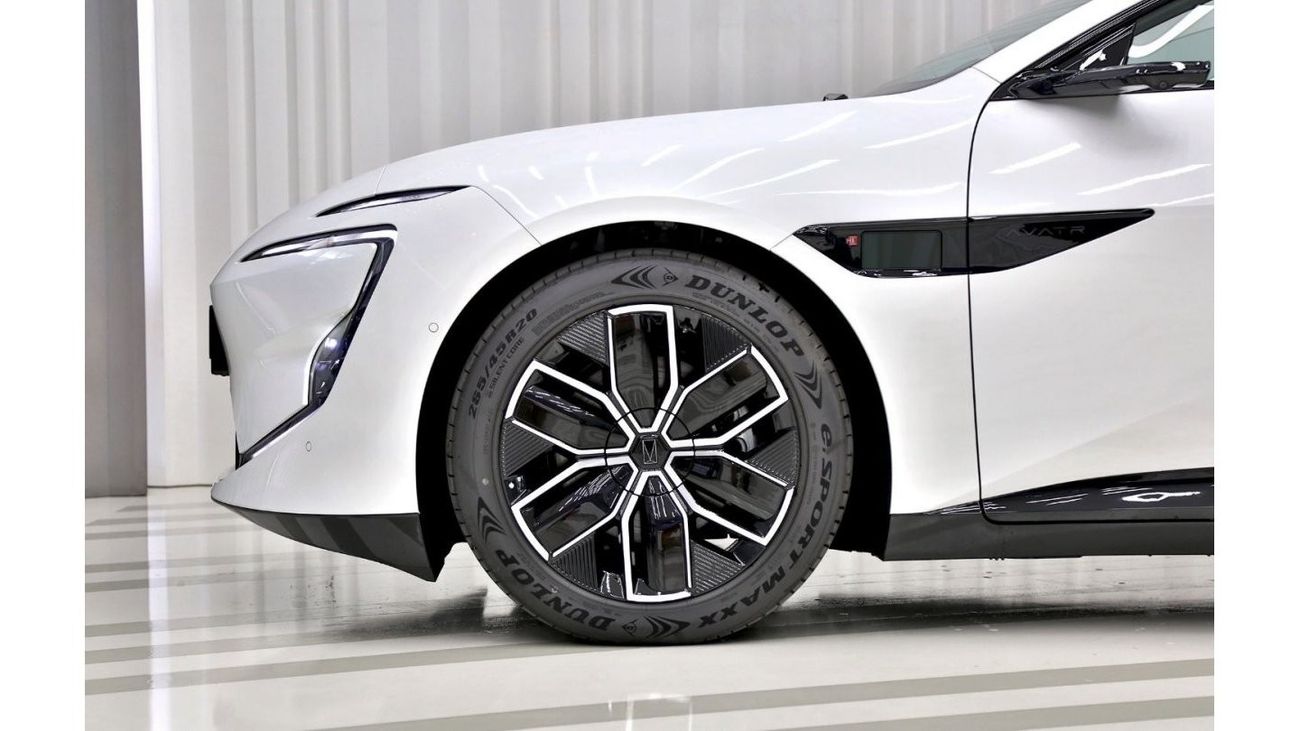 Avatr 12 GT Top Version with 3 Lidar  Pure Electric Sport Hatchback 2024