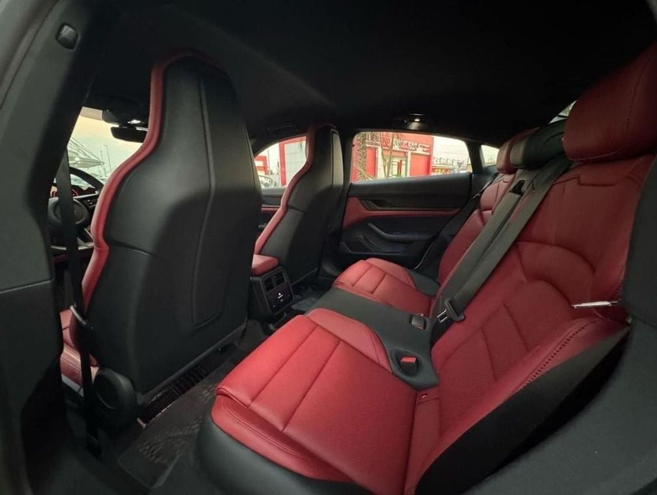 Porsche Taycan STANDARD