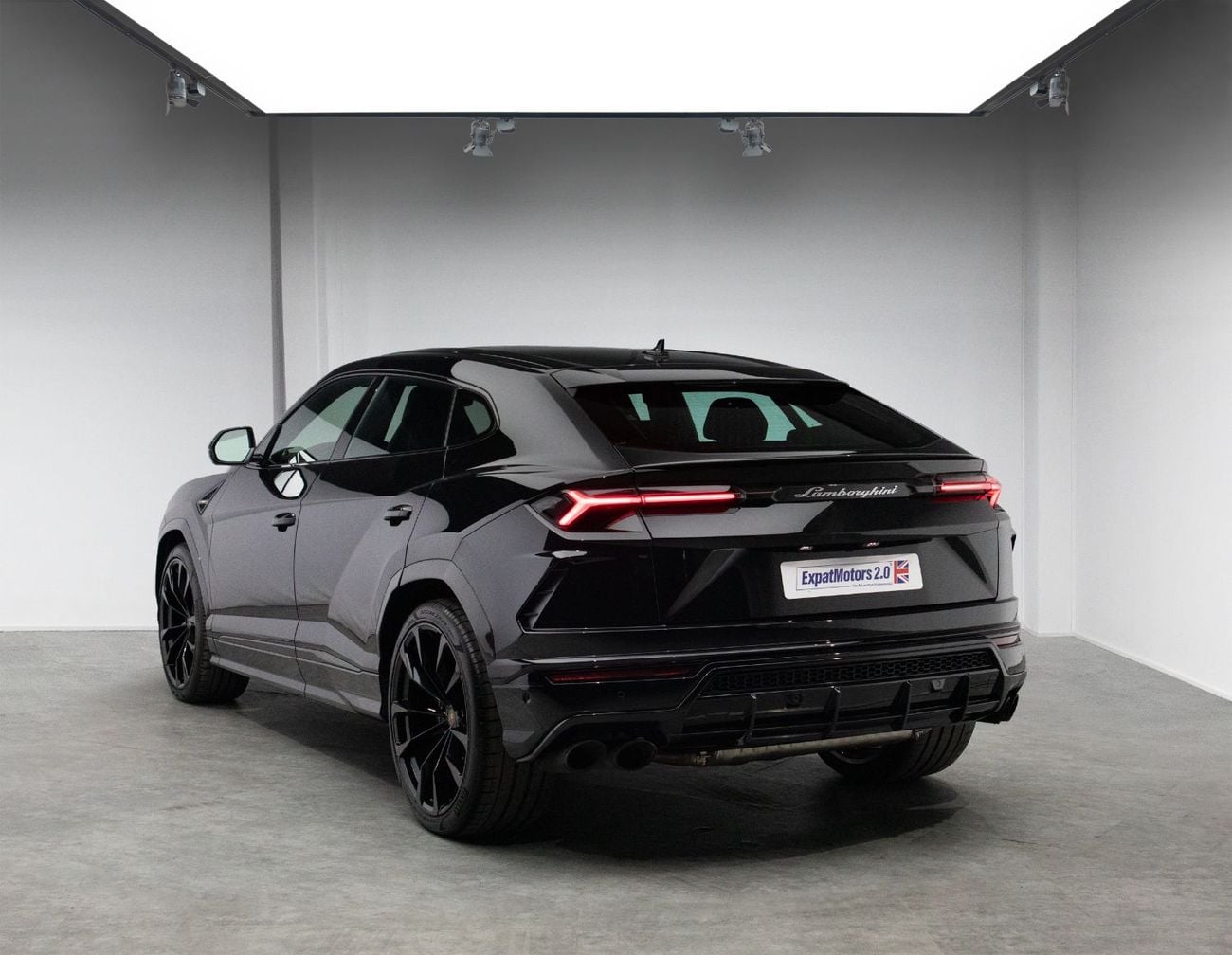Lamborghini Urus STD