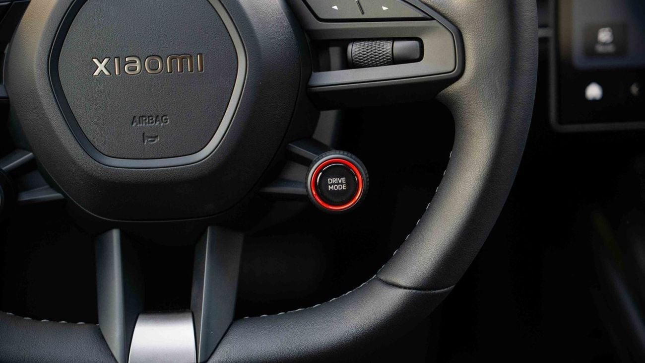 Xiaomi SU7 PRO - Black inside Black | Export Only