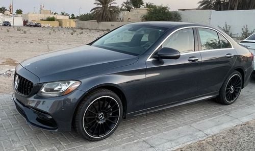 Mercedes-Benz C 300 Std 2.0L (241 HP)