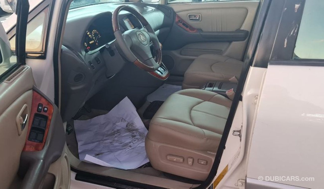 Lexus RX 300 لكزس ار اكس 300 موديل 2001 خليجية بحالة جيدة جدا  سوق سيارات عجمان معرض الصحراء لتجارة السيارات رقم 