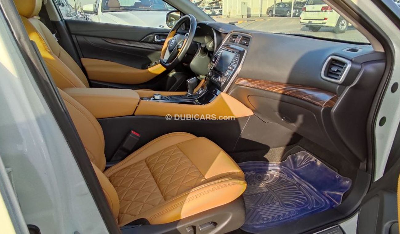 Nissan Maxima Platinum