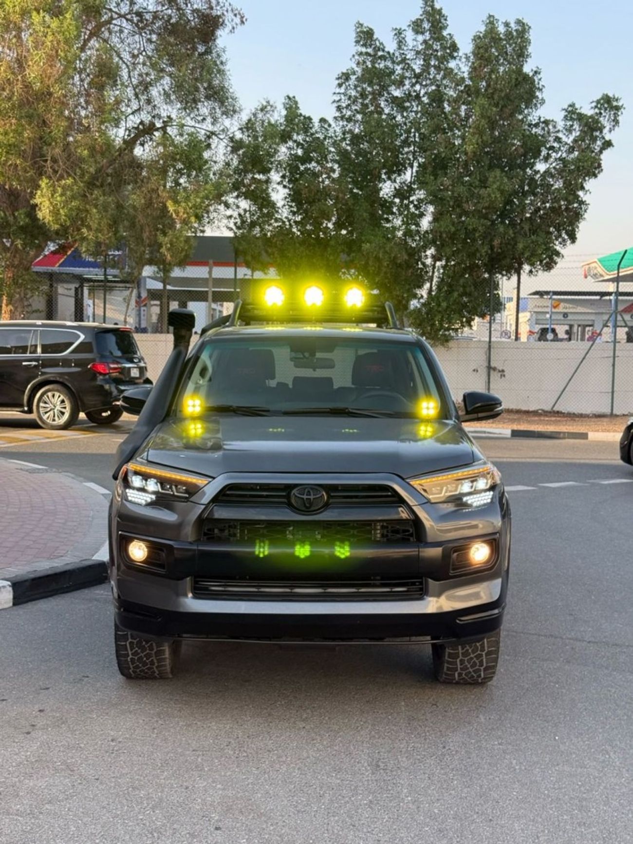 تويوتا Runner4 2021 TOYOTA 4RUNNER LIMITED | FULL OPTION | 4X4