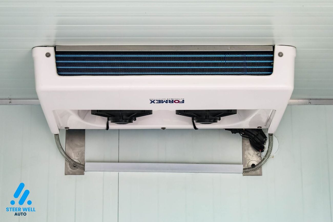 ميتسوبيشي كانتر فان Chiller Truck 2026 | 4.2L Diesel | Manual | 4x2 | Refrigerated Body | Best Price