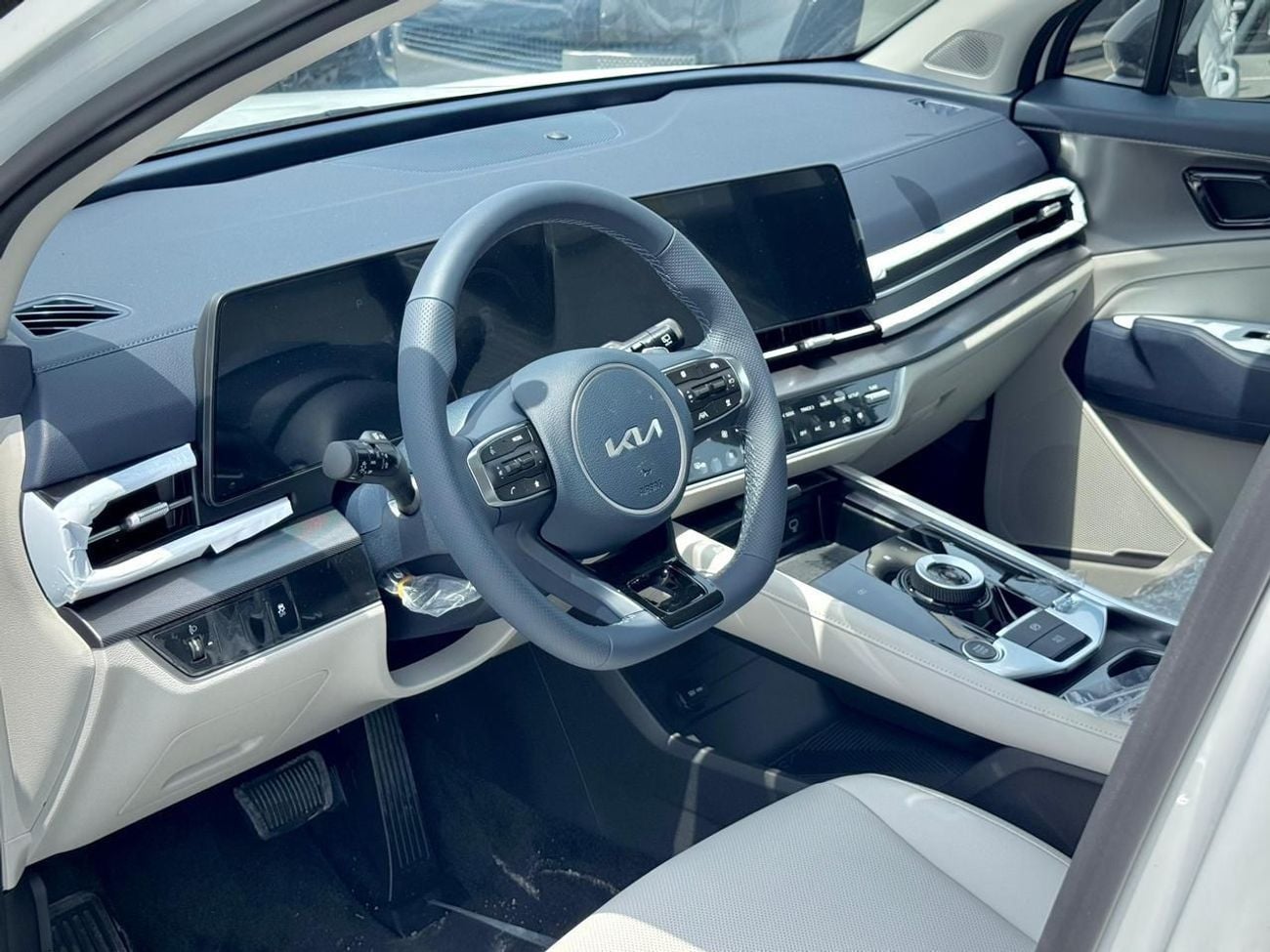 كيا سبورتيج SX 2.0L HEV Chinese Specs 2025 Export Price @ 88,500 AED