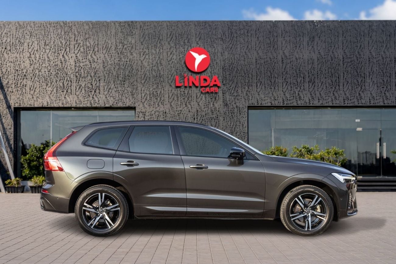 Volvo XC60 R DESIGN Volvo XC60 B5 R-Design 2022 GCC | Agency Warranty | Service Contract