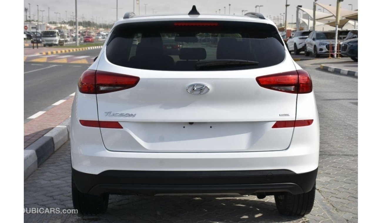 Hyundai Tucson Full Option WITH OPENABLE PANORAMIC ROOF 2.0L V-04 ( CLEAN CAR WITH WARRANTY )