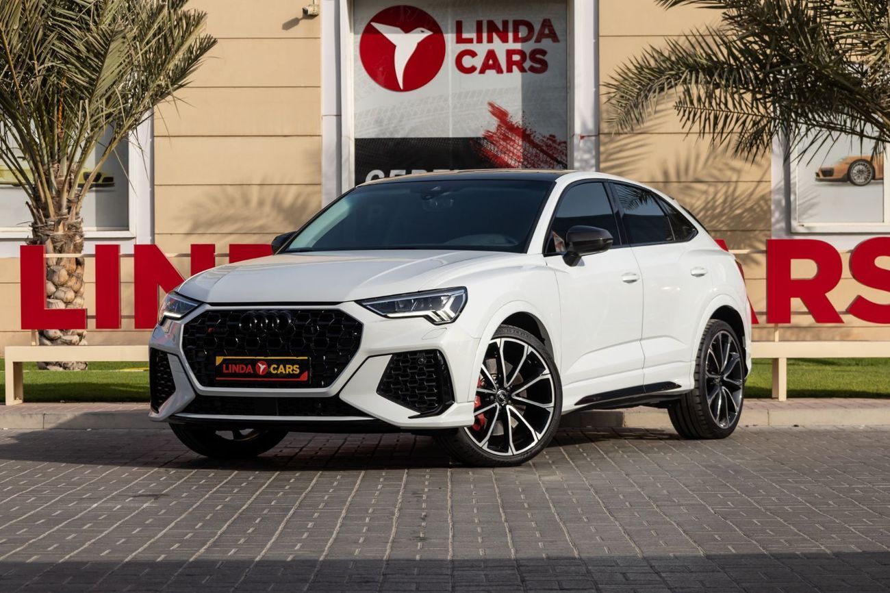 Audi RS Q3 TFSI quattro 2.5L SUV
