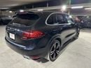 Porsche Cayenne Turbo S 4.8L (550 HP) PORSCHE CAYENNE TURBO S 2014 | FULL SERVICE HISTORY | TWO KEYS | FULLY LOADED