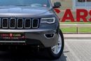 جيب جراند شيروكي Jeep Grand Cherokee Laredo 2017 GCC under Warranty with Flexible Down-Payment/ Flood Free.