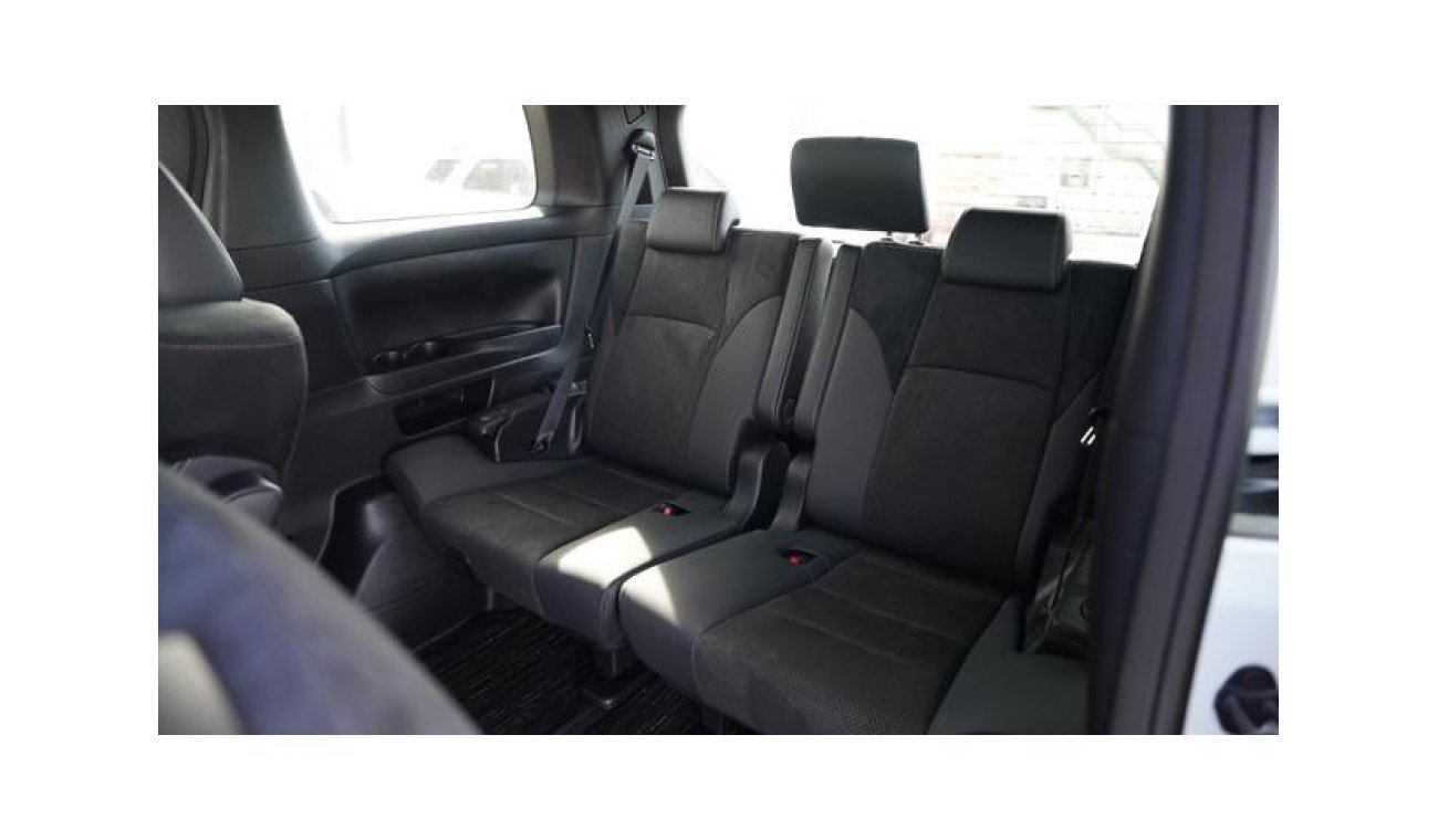 Toyota Alphard AGH35W