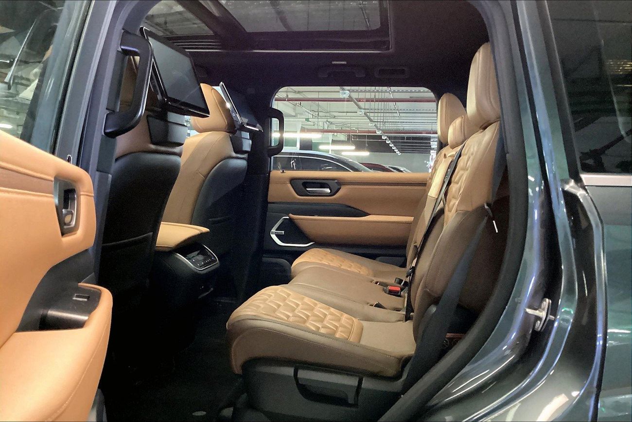 نيسان باترول SE Platinum City | شامل الضمان | 0 ﺪﻔﻋﺓ ﺃﻮﻟﻯ