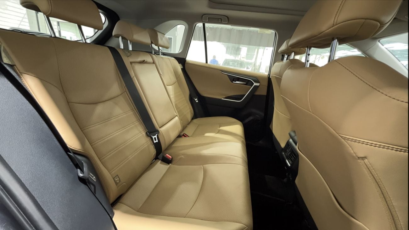 تويوتا راف ٤ 2025 VXR HEV | AED 2006/Month | 20% DP | 30 Day Return | Warranty | Service History