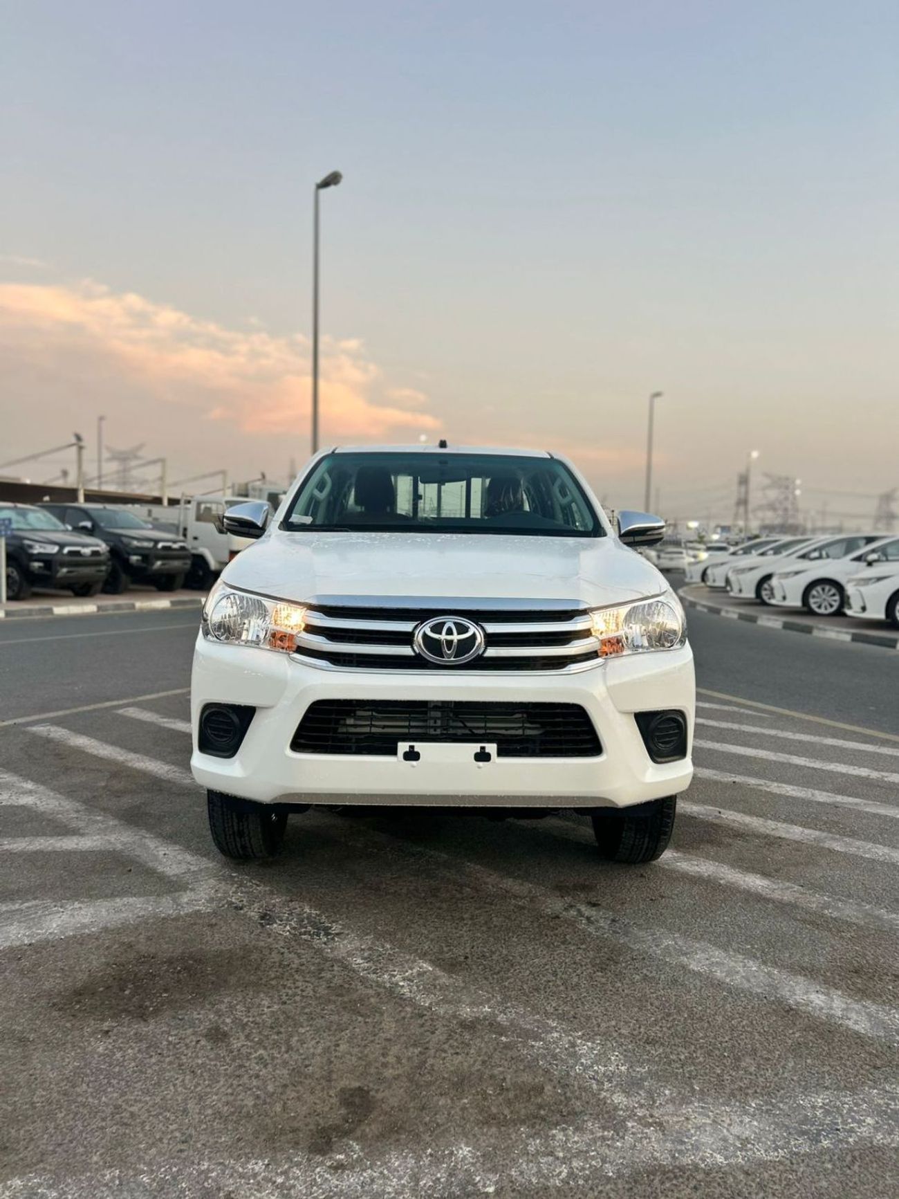 Toyota Hilux DLS 2.7L DLx 2.7L