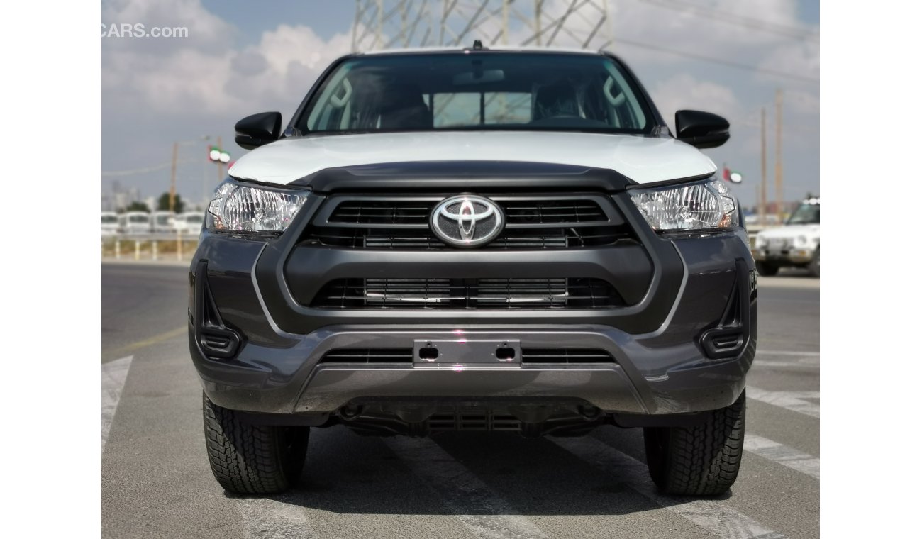 Toyota Hilux 2.4L, DIESEL, 17" TYRE, KEY START (CODE # THB21)