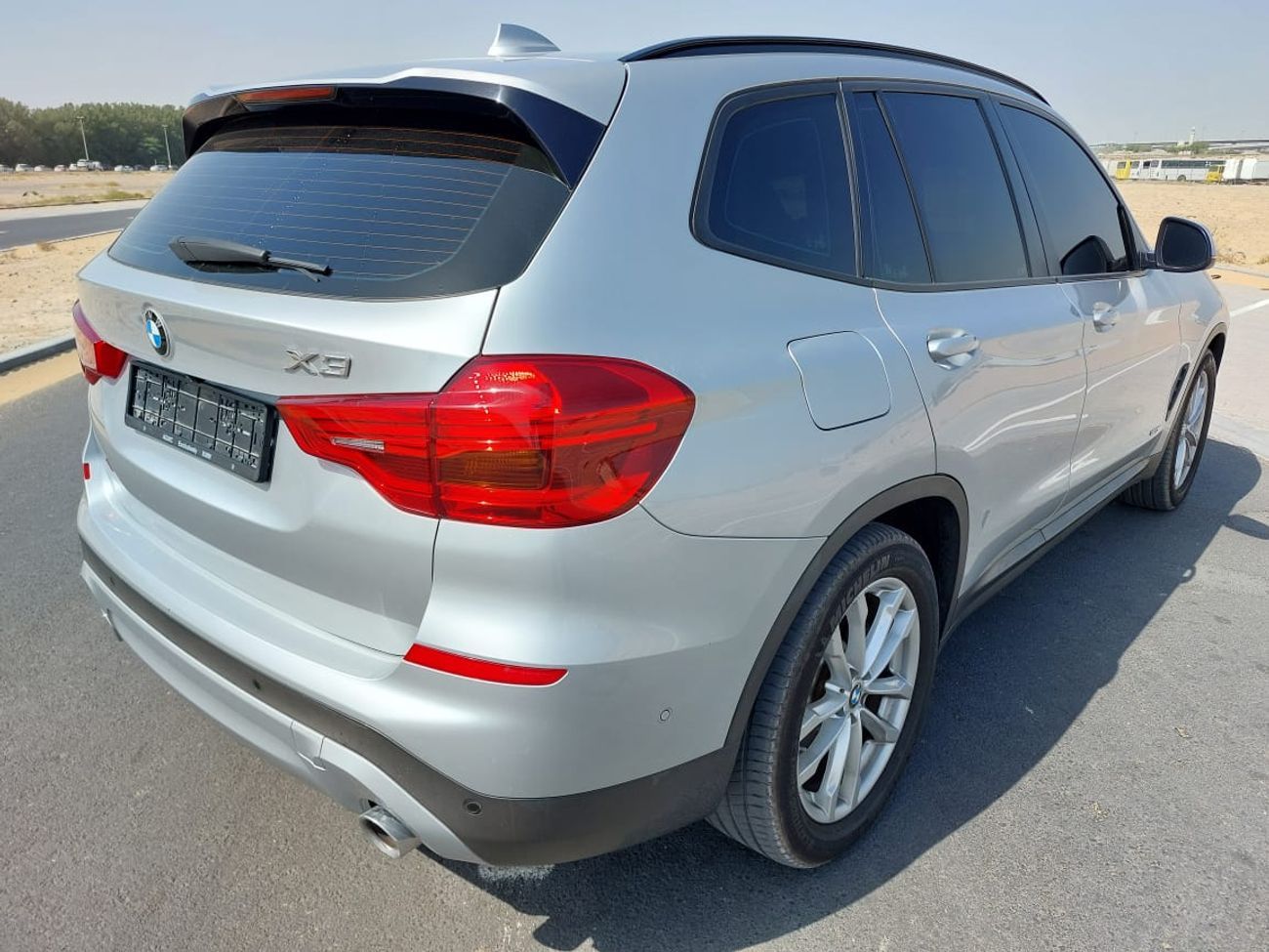 BMW X3 xDrive 30i 2.0L