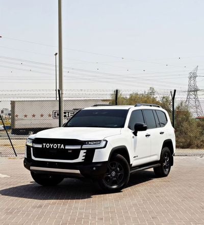 تويوتا لاند كروزر GR SPORT
