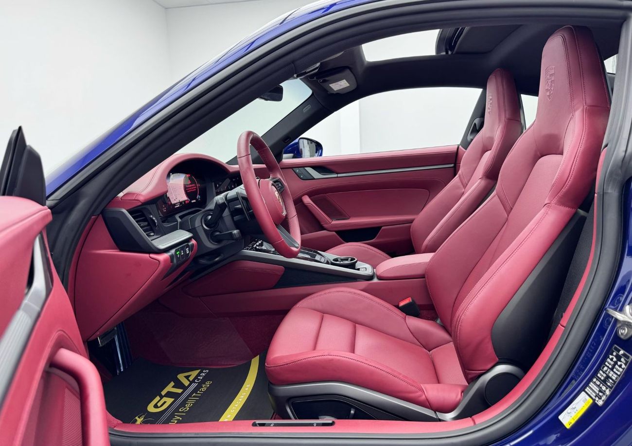 بورش 911 2025 Porsche 911 Carrera 992.2 New Shape With Aerokit, Brand New 0 KM, 2 Years Porsche Warranty, GCC