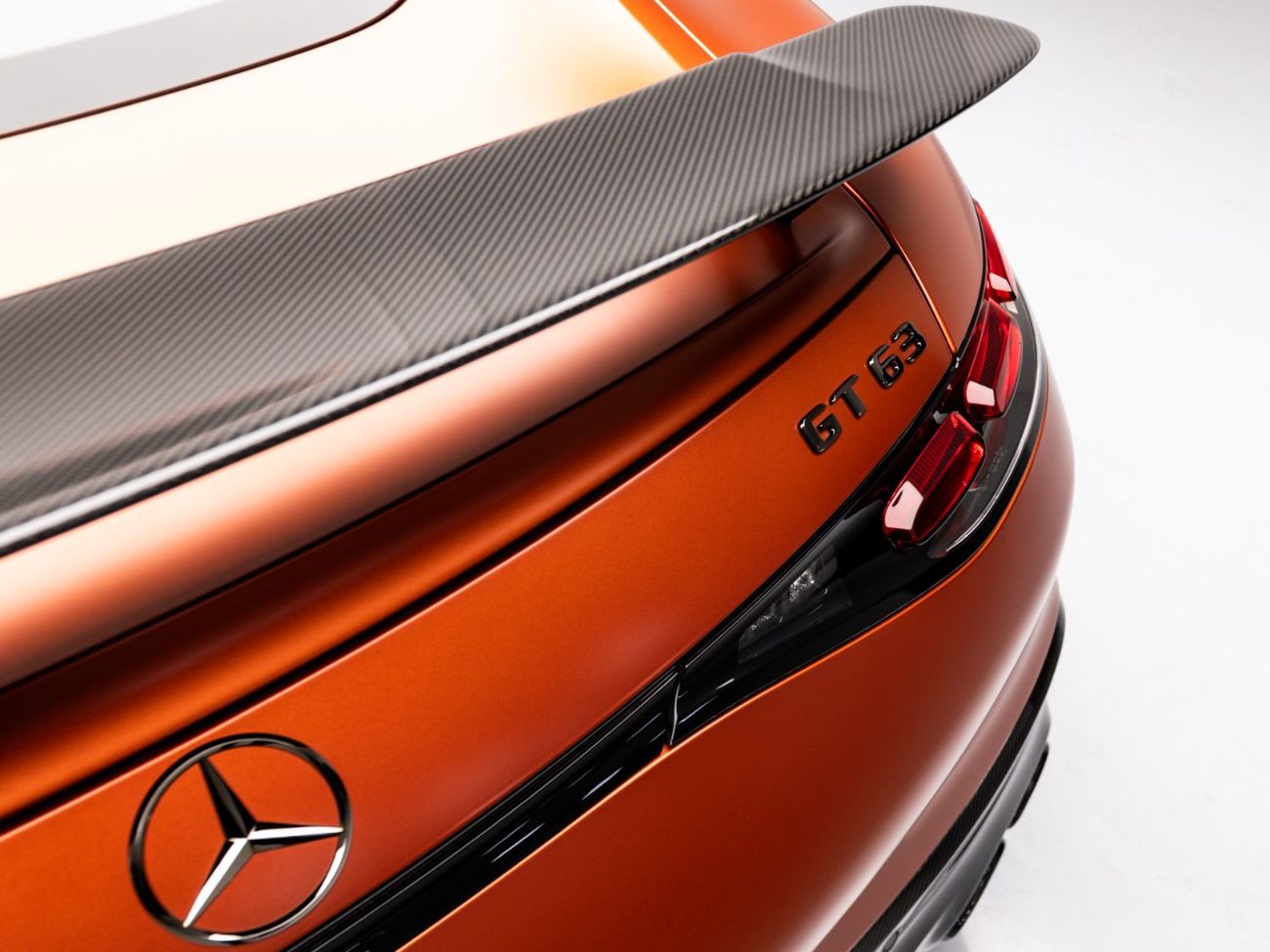 مرسيدس بنز أي أم جي جي تي 63 4 Matic+ (2 Door)