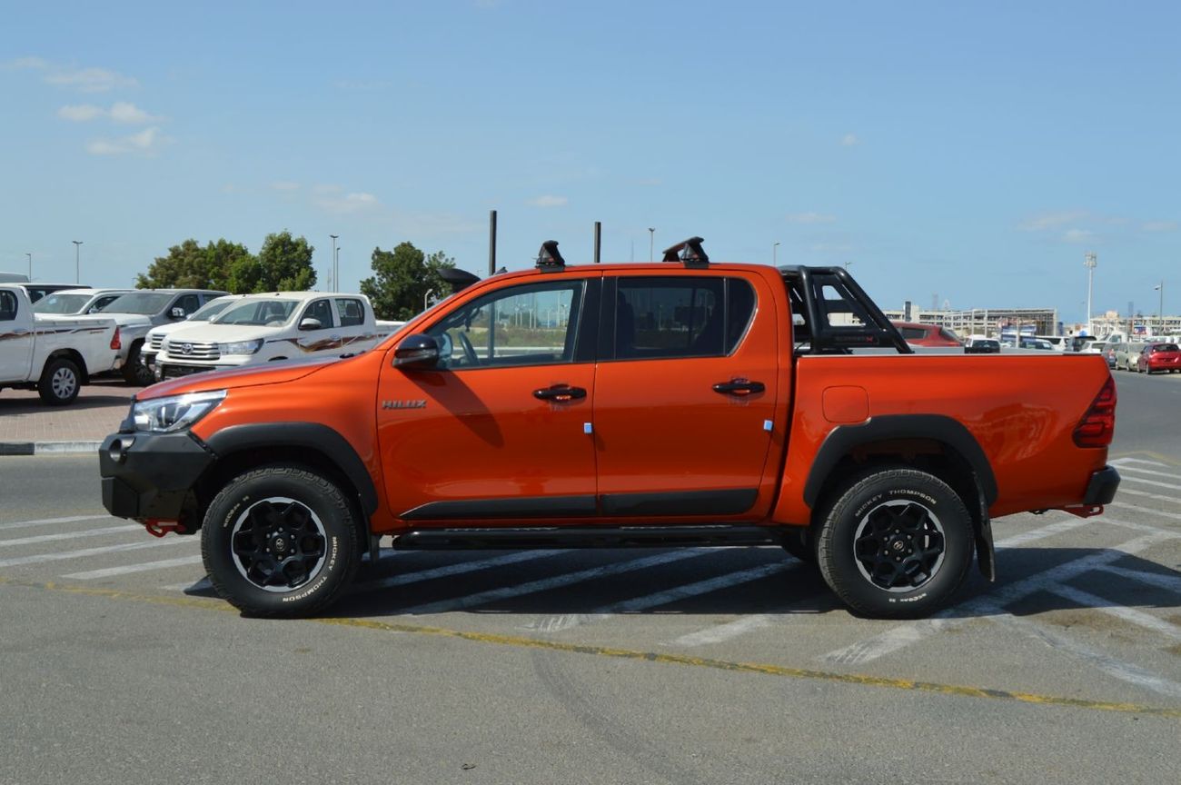 Toyota Hilux RUGGED X Full Option