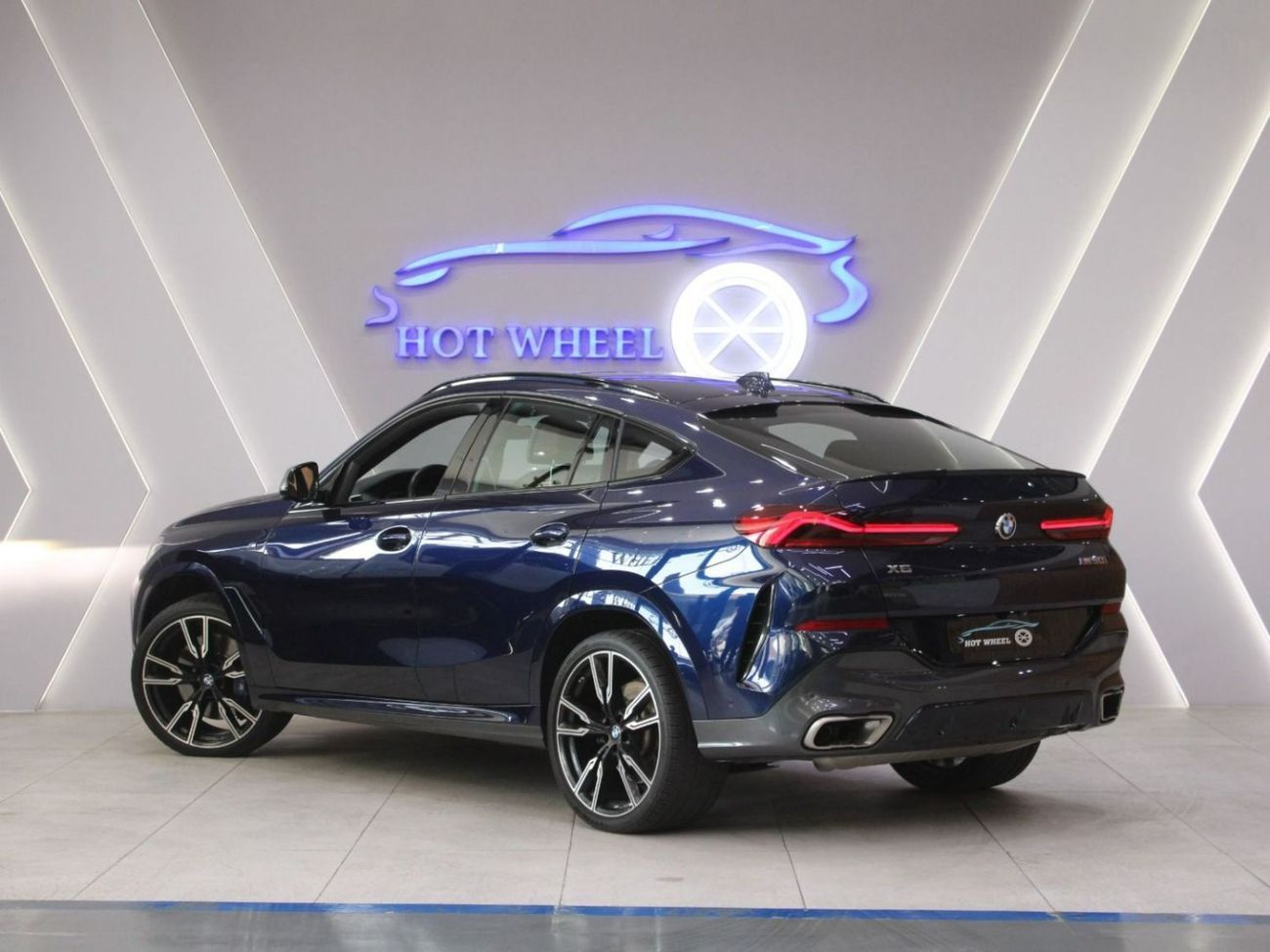 بي أم دبليو X6 BMW X6 M50i