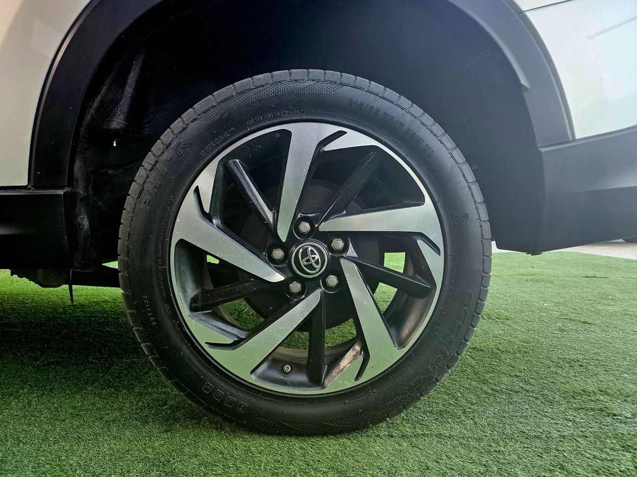 تويوتا راش EX/ PASSENGER/ GCC 1.5L V4/ LOW MILEAGE/ 7 SEATS