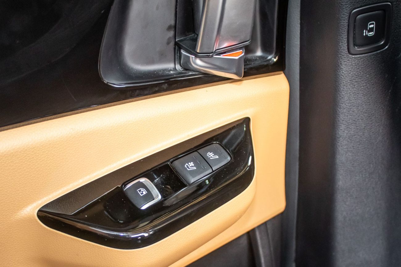 Kia Carnival 1999 AED WITH ZERO DOWN PAYMENT KIA CARNAVAL 2022 DESIEL