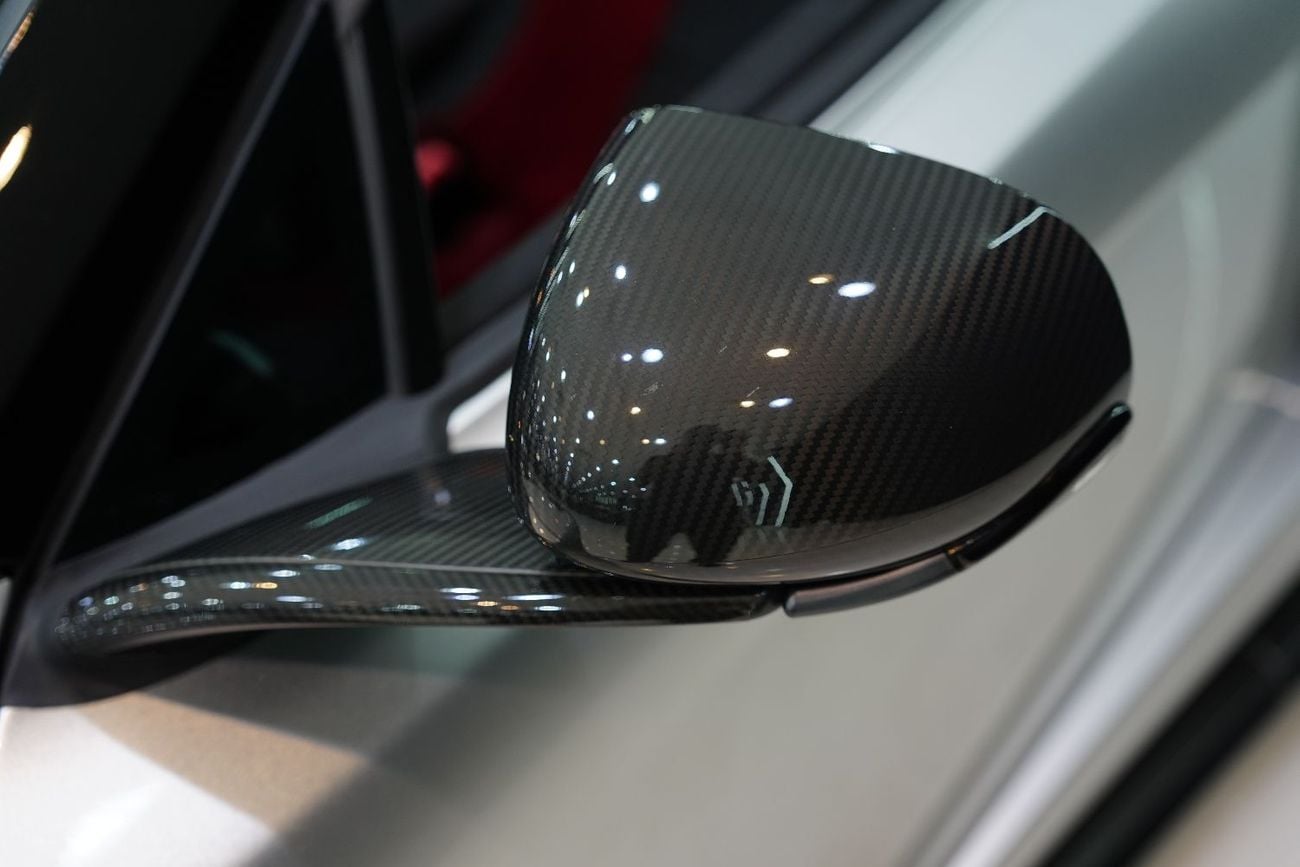 McLaren 675LT Spider, McLaren Track Telemetry, Full Carbon Package, Meridian Audio, Very Low KM, GCC Specs!!