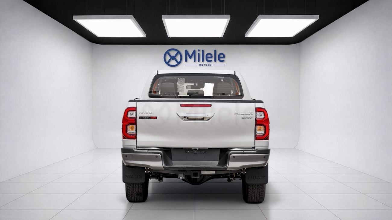 Toyota Hilux  HILUX DC 2.8 DIESEL MHEV AT 4WD | 2-YEAR WARRANTY + SERVICE AVAILABLE | IN-HOUSE FINANCING | 0% DOWN