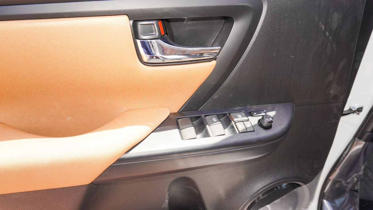 Toyota Fortuner SR5 2.7L