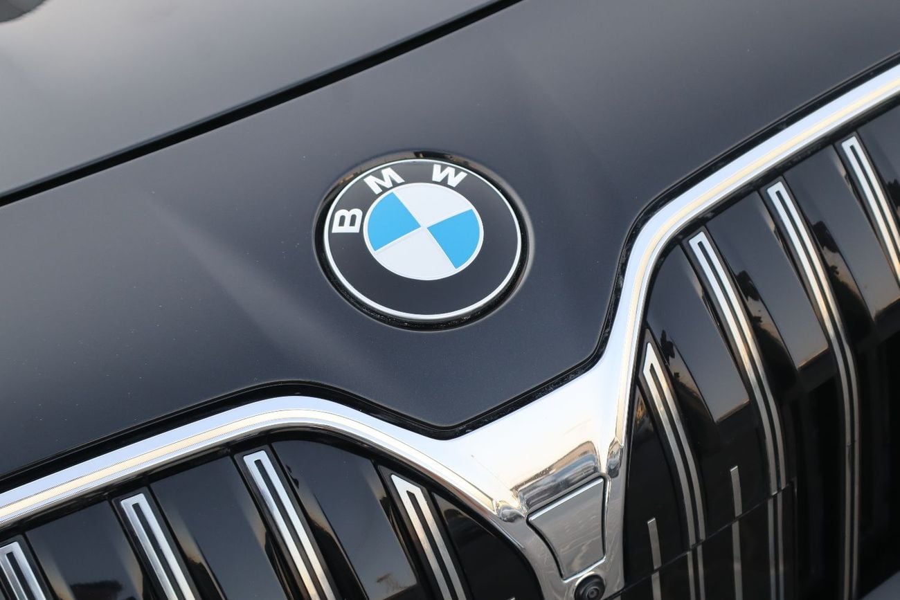 BMW 740i M SPORT