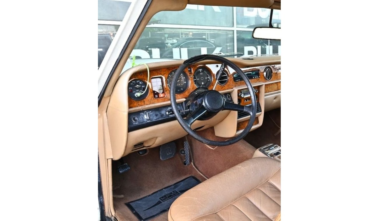 رولز رويس كورنيش Rolls Royce Corniche Cabrio