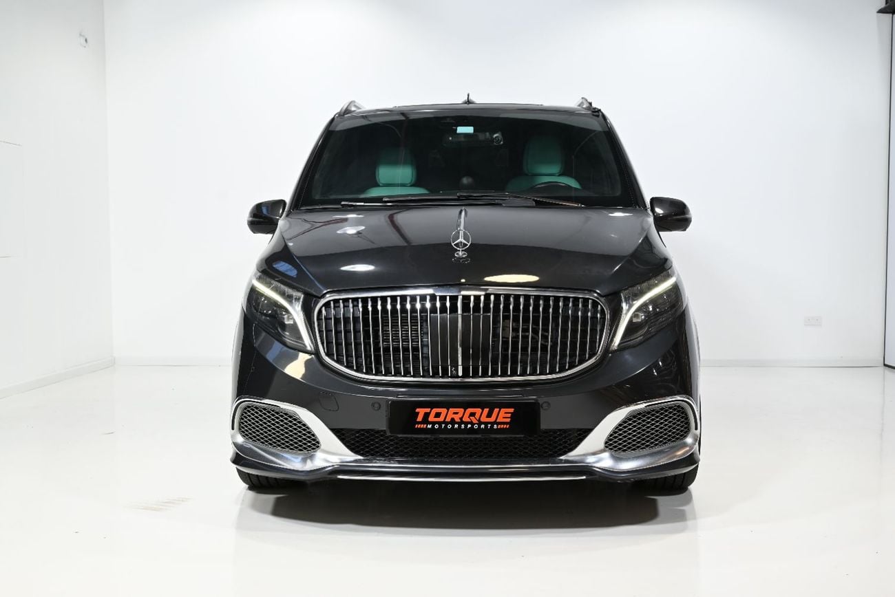 Mercedes Benz V 250 2023 Mercedes-Benz V250 V Line Desing, Mercedes Service History, 1 Year Warranty, GCC