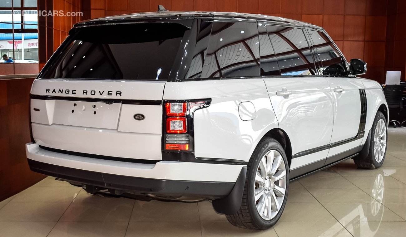 Land Rover Range Rover Supercharged Large