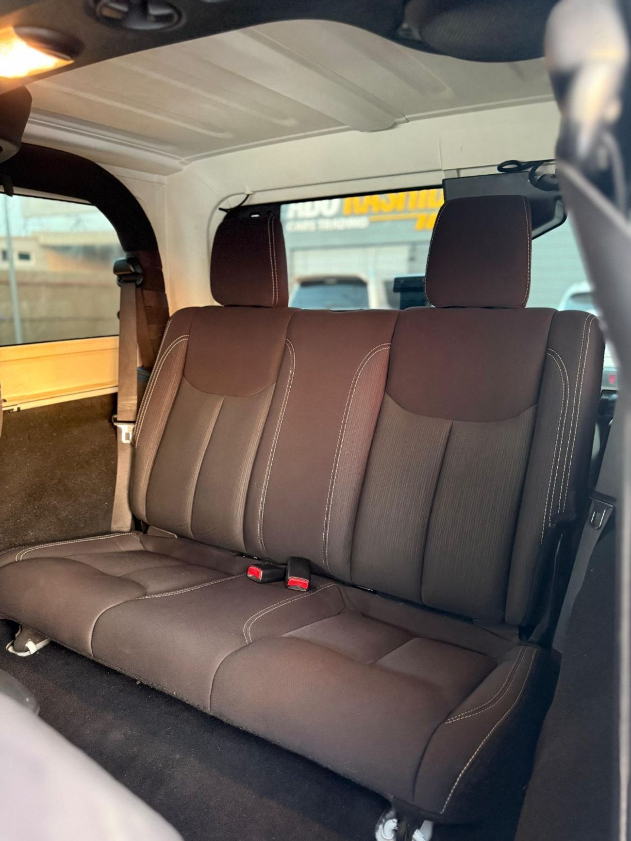 جيب رانجلر Sahara 3.6L M/T