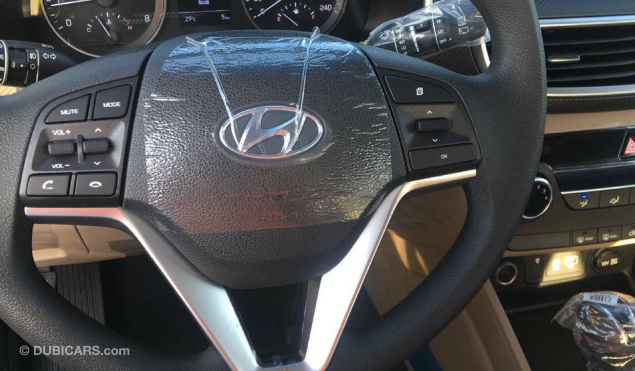 Hyundai Tucson 2.0 with  push start