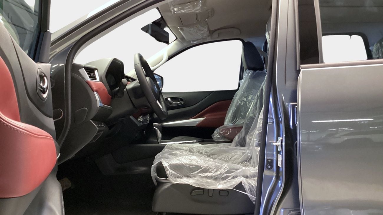 نيسان إكستيرا 2.5 4WD PLATINUM AUTO | شامل الضمان | 0 ﺪﻔﻋﺓ ﺃﻮﻟﻯ