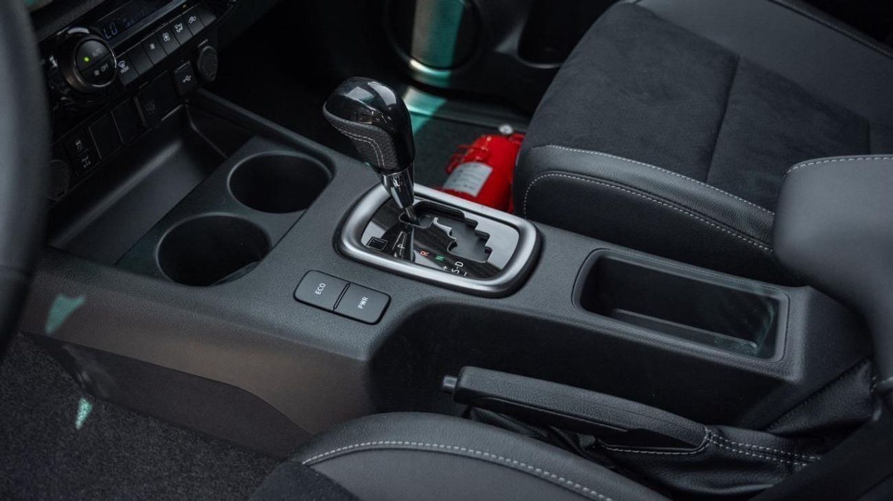 Toyota Hilux GR Sport 4.0L