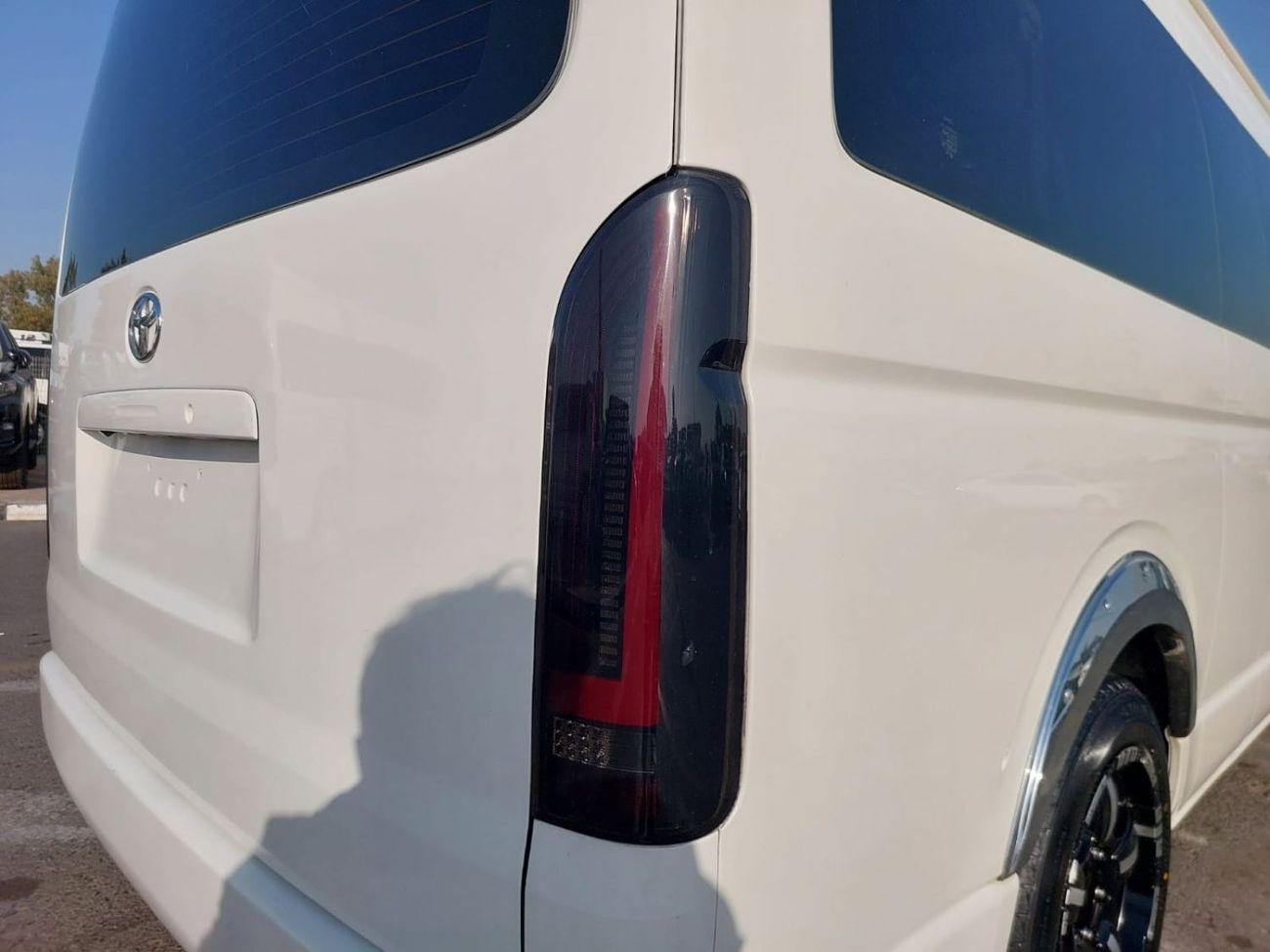 تويوتا هاياس TOYOTA HIACE COMMUTER VAN RHD 2014 MODEL 3.0 L DIESEL AUTOMATIC(PM21971)